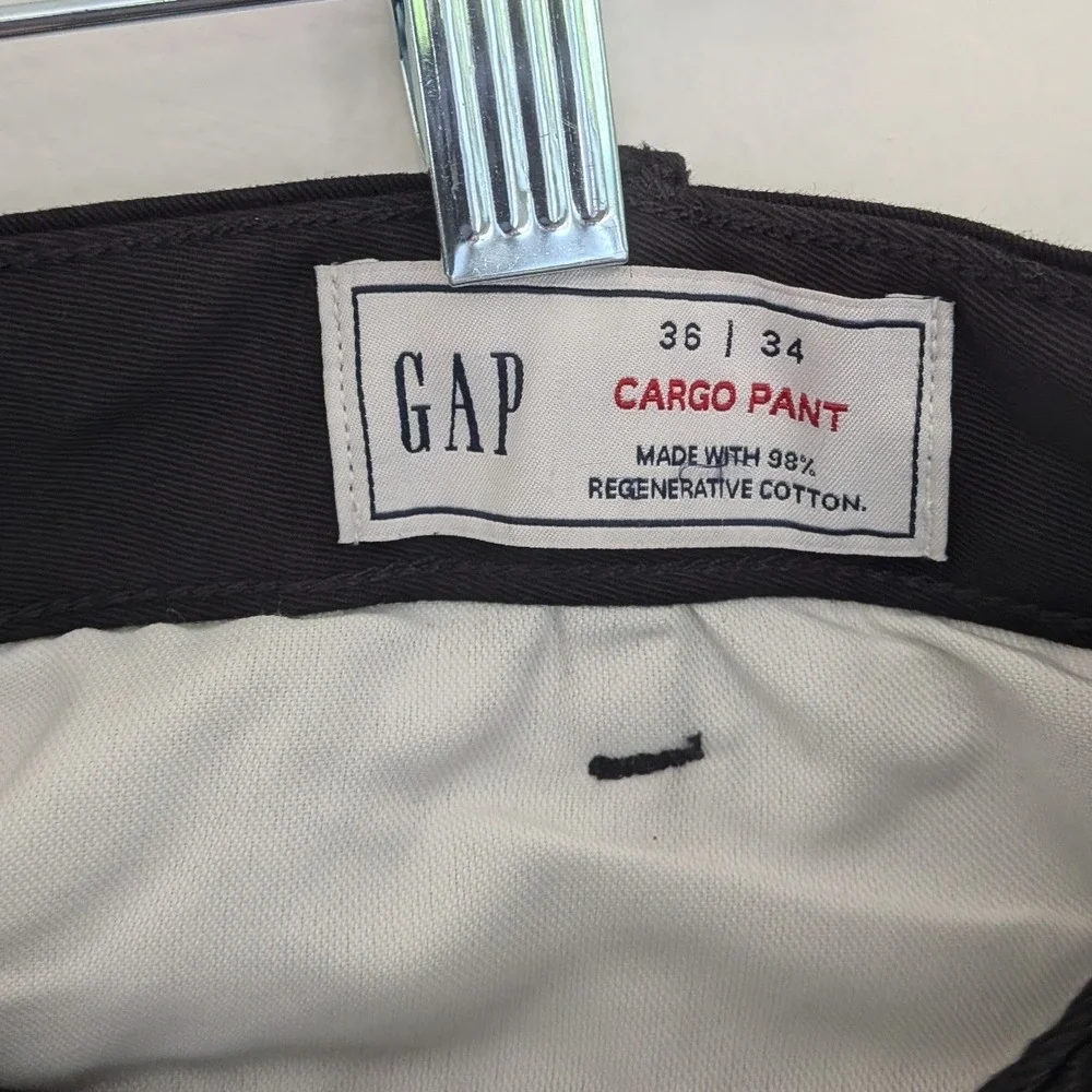 NWT Gap Mens 36x34 Black Regenerative Cotton Baggy Cargo Pants Utility Tactical